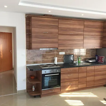 Sanja Apartment *